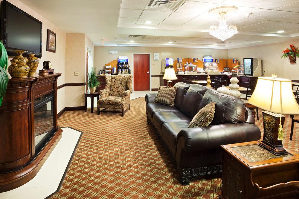 Holiday Inn Express Carrollton, An Ihg Hotel Buitenkant foto